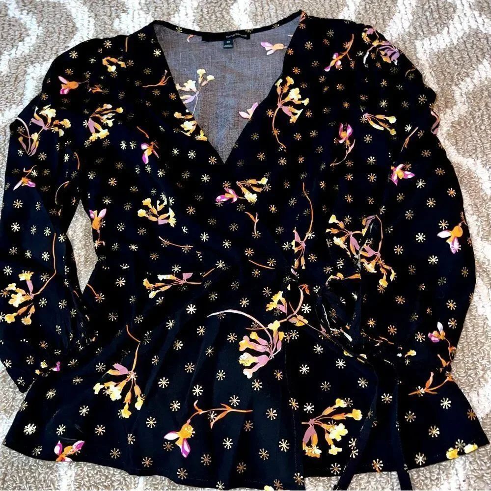 Harve Benard shirt size M